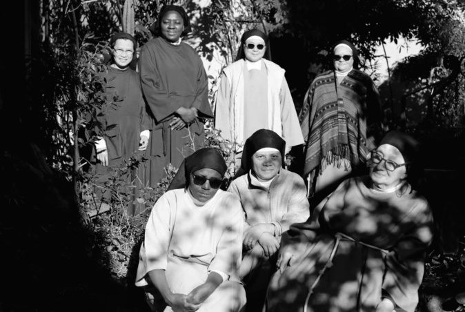 Les sept sœurs clarisses du monastère de Sainte Claire de Bastia. Crédits Photo : Rita Scaglia Les sept sœurs clarisses du monastère de Sainte Claire de Bastia. Crédits Photo : Rita Scaglia