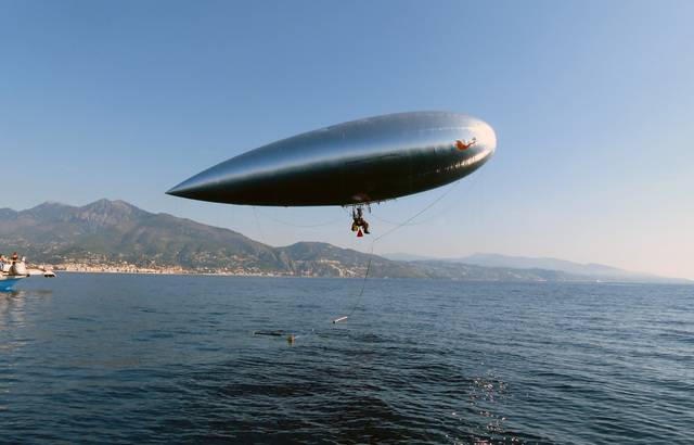 L'aérosail de Stéphane Rousson est un voilier des airs, qui ne se déplace que grâce au vent — S. Rousson (Photo 20 minutes)