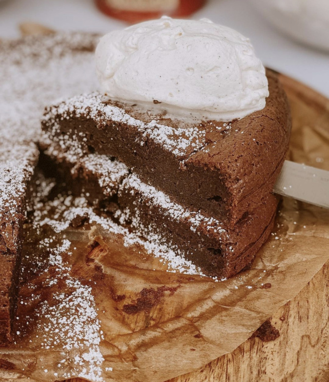A table : Moelleux fondant au chocolat et fleur de sel avec... la Petite Cuisine de Marie A table : Moelleux fondant au chocolat et fleur de sel avec... la Petite Cuisine de Marie