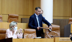 Gilles Simeoni. Photo Michel Luccioni. Gilles Simeoni. Photo Michel Luccioni.