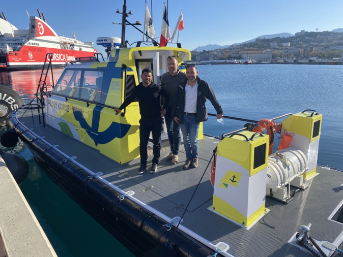 Yves Caraffa, Jean Filippi et Stéphane Sarti sur la nouvelle pilotine. Yves Caraffa, Jean Filippi et Stéphane Sarti sur la nouvelle pilotine.