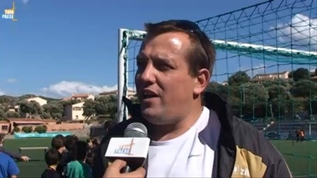 Christophe Castel secrétaire général du club, ici interviewé par Télé Paese après le titre du FBIR en DH