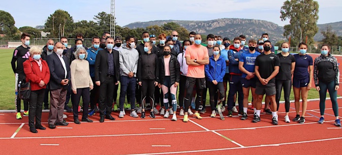 Athlétisme - Les équipes de France en stage à Porto-Vecchio Athlétisme - Les équipes de France en stage à Porto-Vecchio