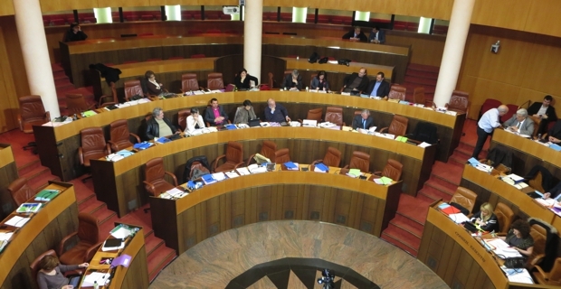 Les élus de l'Assemblée de Corse en session.
