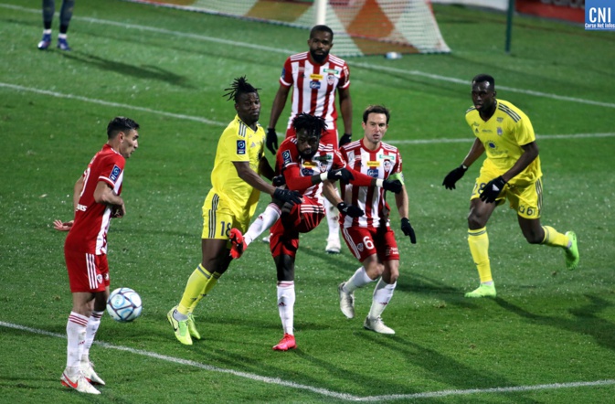 L'ACA contraint Pau au partage des points L'ACA contraint Pau au partage des points