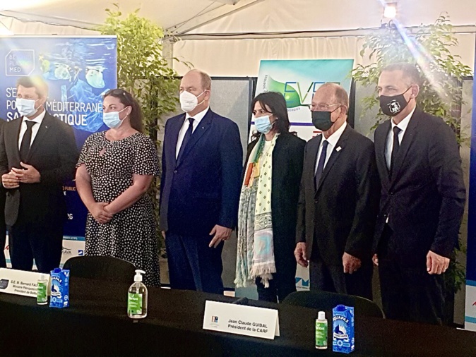 Les intercommunalités du golfe d'Ajaccio ont signé une convention pour lutter contre la pollution plastique en Méditerranée. Photo : Laetitia Maroccu