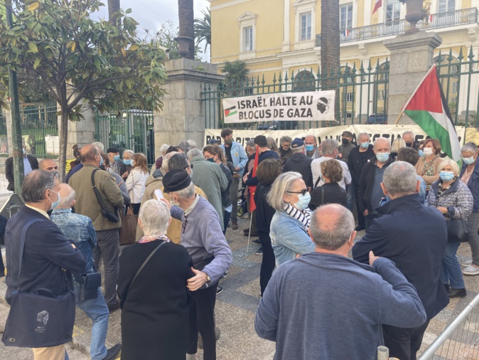 Ajaccio : un rassemblement de soutien au peuple palestinien Ajaccio : un rassemblement de soutien au peuple palestinien