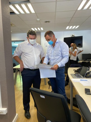 Gilles Simeoni au Centre opérationnel départemental à la Préfecture de Bastia. Gilles Simeoni au Centre opérationnel départemental à la Préfecture de Bastia.