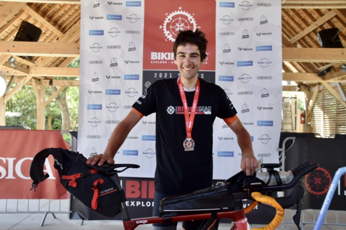 Clément Buisson a remporté l’épreuve en solo homme en 57h49 minutes Clément Buisson a remporté l’épreuve en solo homme en 57h49 minutes