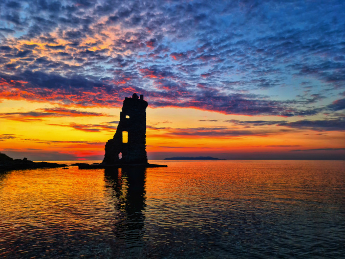 La tour génoise Santa Maria  (Théo Pieretti)