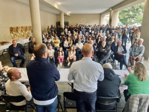 Réunion publique en Casinca. Réunion publique en Casinca.