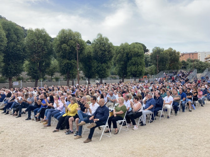 Une foule en nombre était au rendez-vous pour ce dernier meeting à Ajaccio. Photo : Julia Sereni