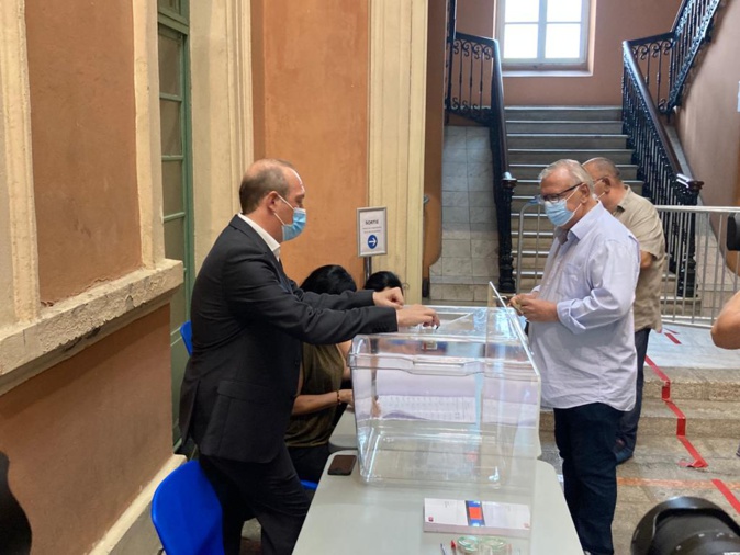 Territoriales en Corse : Les bureaux de vote ont ouvert Territoriales en Corse : Les bureaux de vote ont ouvert