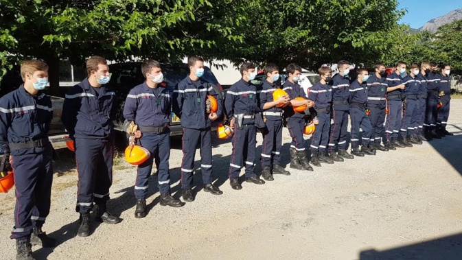 (Photo SIS 2B) (Photo SIS 2B)