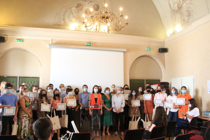 Les 34 lycéens récompensés Les 34 lycéens récompensés