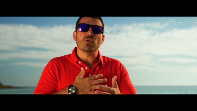 Le rappeur ACP, sort "Me amore" son nouveau single. Le rappeur ACP, sort "Me amore" son nouveau single.