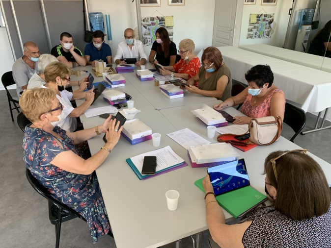 Bastia : Les seniors initiés au numérique !