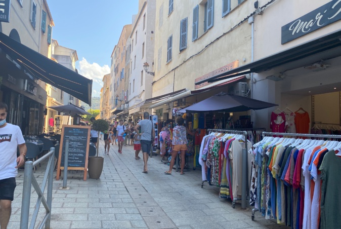 Tourisme : après la frayeur des clusters, la fréquentation remonte en Balagne Tourisme : après la frayeur des clusters, la fréquentation remonte en Balagne