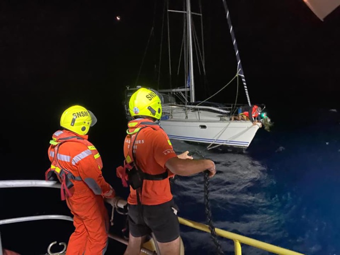 Plusieurs interventions en mer cette nuit en Corse. Source : SNSM Bastia. Plusieurs interventions en mer cette nuit en Corse. Source : SNSM Bastia.