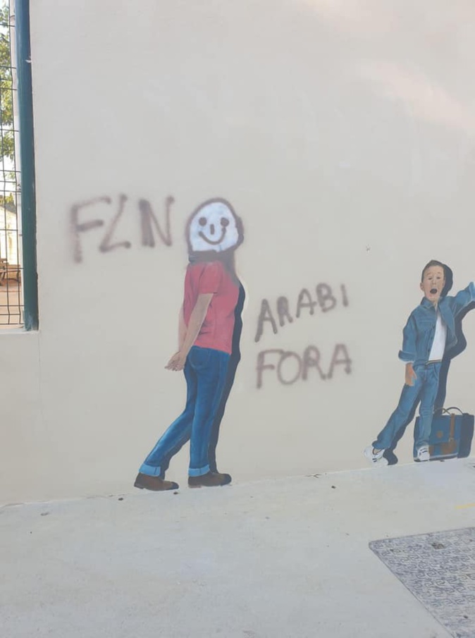 San Martinu di Lota : tags racistes sur les murs de l'école