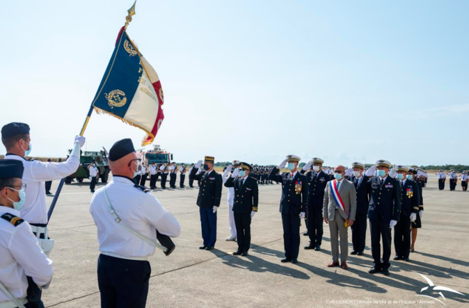 CREDIT PHOTOS : Cabinet/Cellule communication BA 126 CREDIT PHOTOS : Cabinet/Cellule communication BA 126