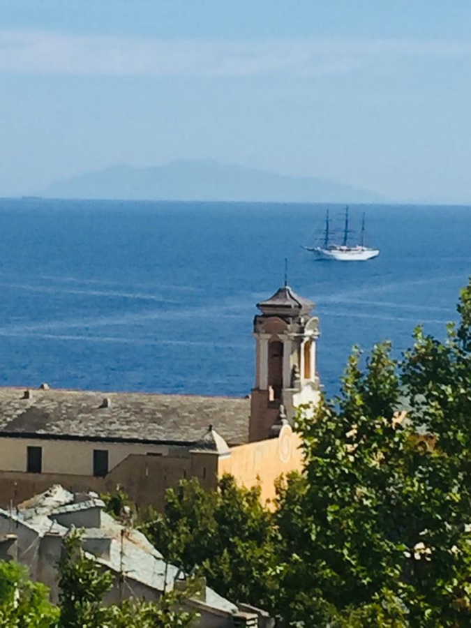 Le Sea Cloud II entre Bonifacio et Bastia