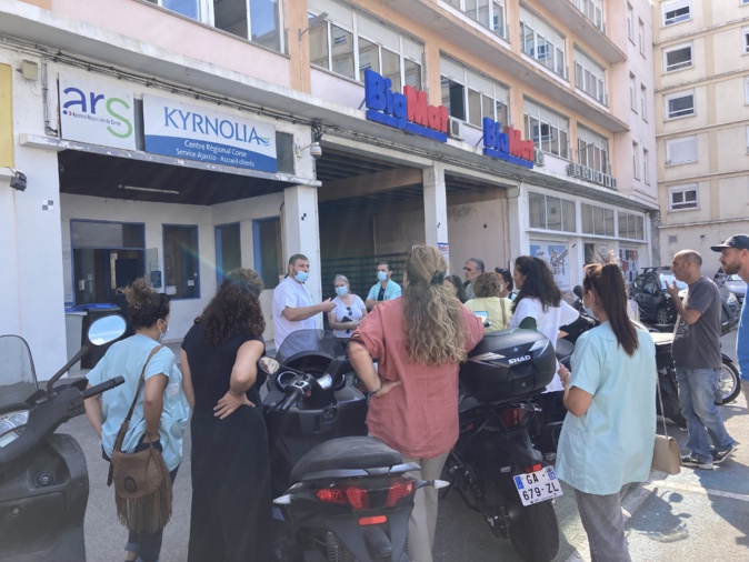 Une délégation de personnels soignants opposés à l'obligation vaccinale a été reçue par l'ARS de Corse. Photo : Julia Sereni