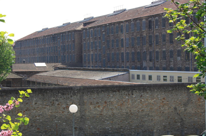 La prison de Fresnes - photo Wikipedia La prison de Fresnes - photo Wikipedia