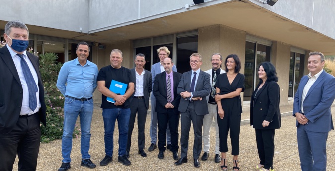 Le premier comité départemental de sortie de crise s’est réuni à la préfecture de Haute-Corse. Le premier comité départemental de sortie de crise s’est réuni à la préfecture de Haute-Corse.