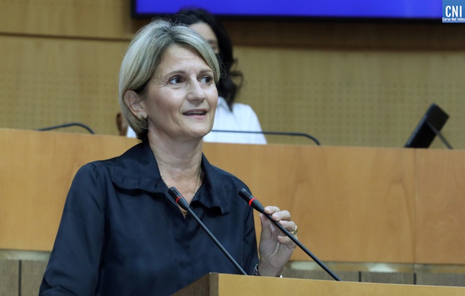 Nanette Maupertuis - Photo Michel Luccioni Nanette Maupertuis - Photo Michel Luccioni