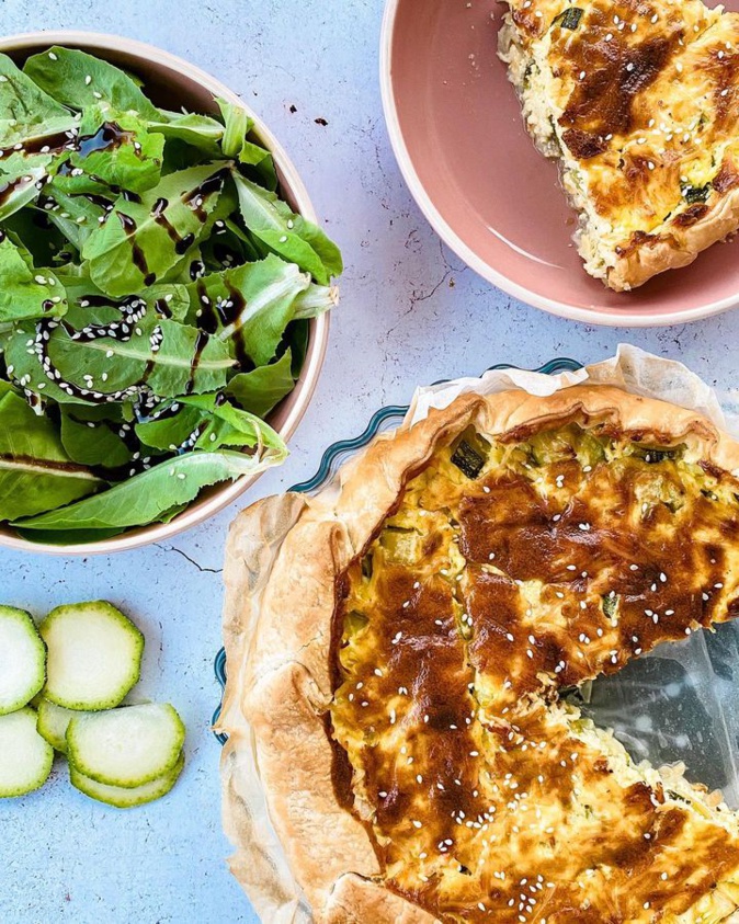 A table : Quiche à la courgette avec la petite cuisine de Marie A table : Quiche à la courgette avec la petite cuisine de Marie