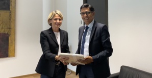 Avec la présidente de l'Assemblée de Corse, Nanette Maupertuis. Avec la présidente de l'Assemblée de Corse, Nanette Maupertuis.