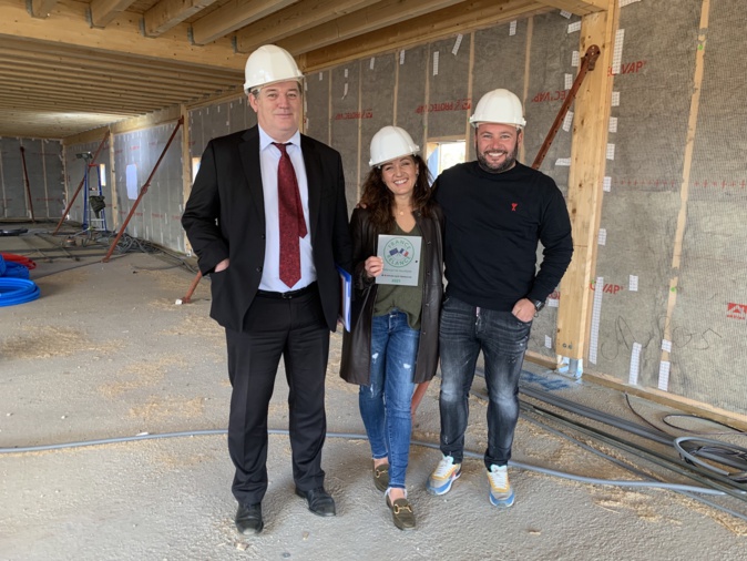 Raugi frère et soeur avec François Ravier, préfet de Haute-Corse Raugi frère et soeur avec François Ravier, préfet de Haute-Corse