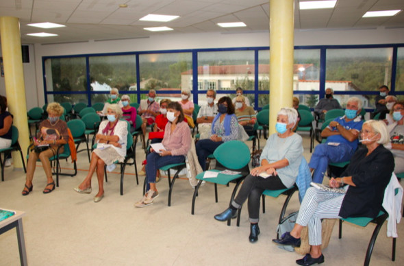 Photo illustration archives CNI