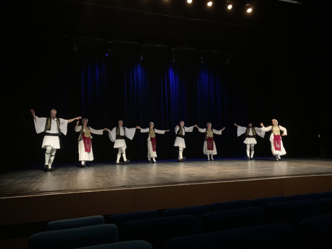 l’Ensemble de musique et de danses grec «Parthenon» l’Ensemble de musique et de danses grec «Parthenon»