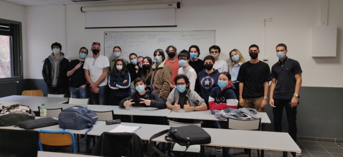 Les étudiants de l'IUT de Corse ont rencontré Bruno Gaccio. Photo : MMI Les étudiants de l'IUT de Corse ont rencontré Bruno Gaccio. Photo : MMI