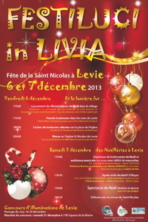 Lune, étoiles et lumières sur Levie Lune, étoiles et lumières sur Levie