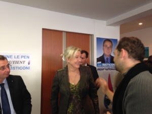 Marine Le Pen en visite à Ajaccio