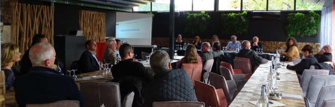 Délégués de branches et membres de l'UMIH de Corse en réunion