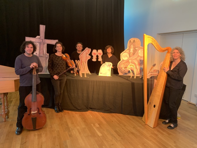 Martin Bauer, Celia Picciocchi, Santi Arnal, Anna Fernandez et Elise Lancerotto Martin Bauer, Celia Picciocchi, Santi Arnal, Anna Fernandez et Elise Lancerotto