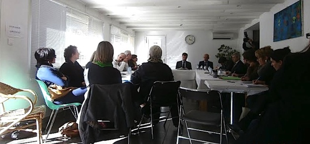 Violences faites aux femmes : 300 appels par an en Corse Violences faites aux femmes : 300 appels par an en Corse