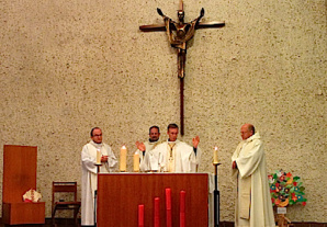 Issy-Les-Moulineaux : Immaculata Cuncezzione é Festa di a Nazione Issy-Les-Moulineaux : Immaculata Cuncezzione é Festa di a Nazione