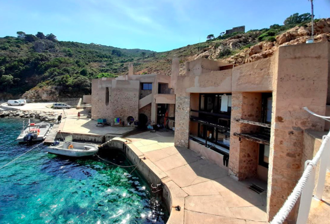 La Stareso La Stareso