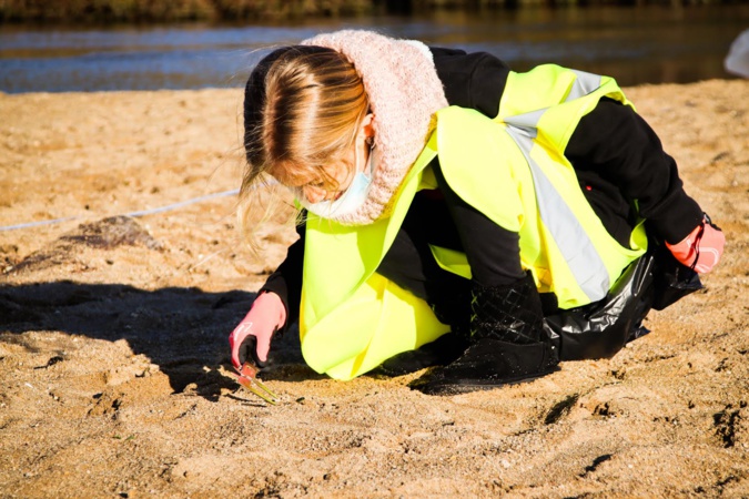 Porto-Vecchio : Le collège Léon-Boujot s'insère dans l'opération "Plastique à la Loupe" Porto-Vecchio : Le collège Léon-Boujot s'insère dans l'opération "Plastique à la Loupe"