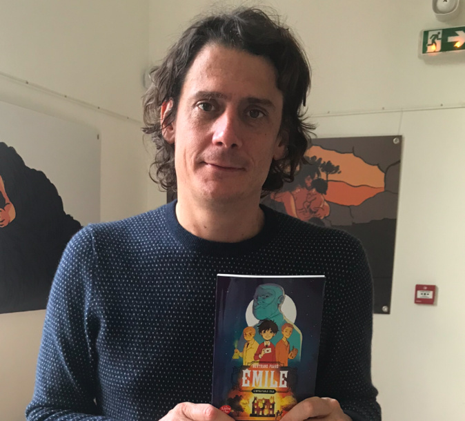 L'écrivain Bertrand Puard L'écrivain Bertrand Puard