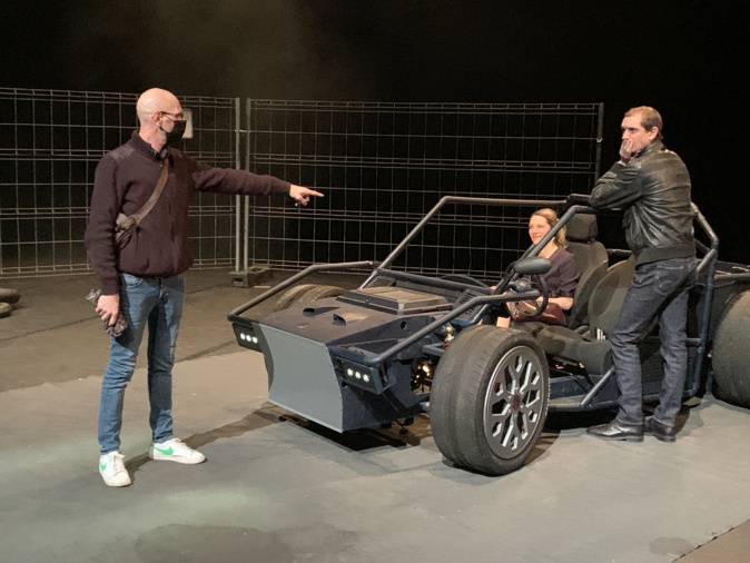 Pierre Salasca lors des répétitions avec ses acteurs Laurianne Baudoin et Antoine Albertini. Pierre Salasca lors des répétitions avec ses acteurs Laurianne Baudoin et Antoine Albertini.