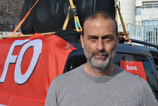 Pierre-Paul, aide-soignant à l'hôpital de Bastia. Crédits Photo : Pierre-Manuel Pescetti Pierre-Paul, aide-soignant à l'hôpital de Bastia. Crédits Photo : Pierre-Manuel Pescetti