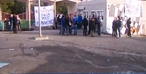 Droits de succession : La protestation des lycéens de Corse Droits de succession : La protestation des lycéens de Corse