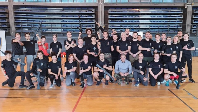Succès du stage "armes et désarmement" du club Krav Maga Corte 