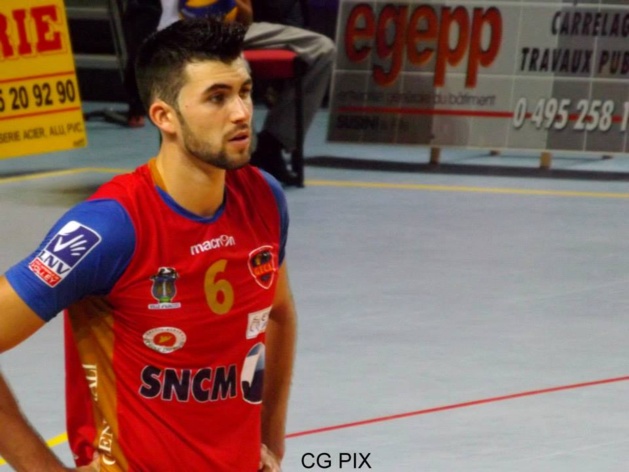 Florian Lacassie réceptionneur attaquant Florian Lacassie réceptionneur attaquant